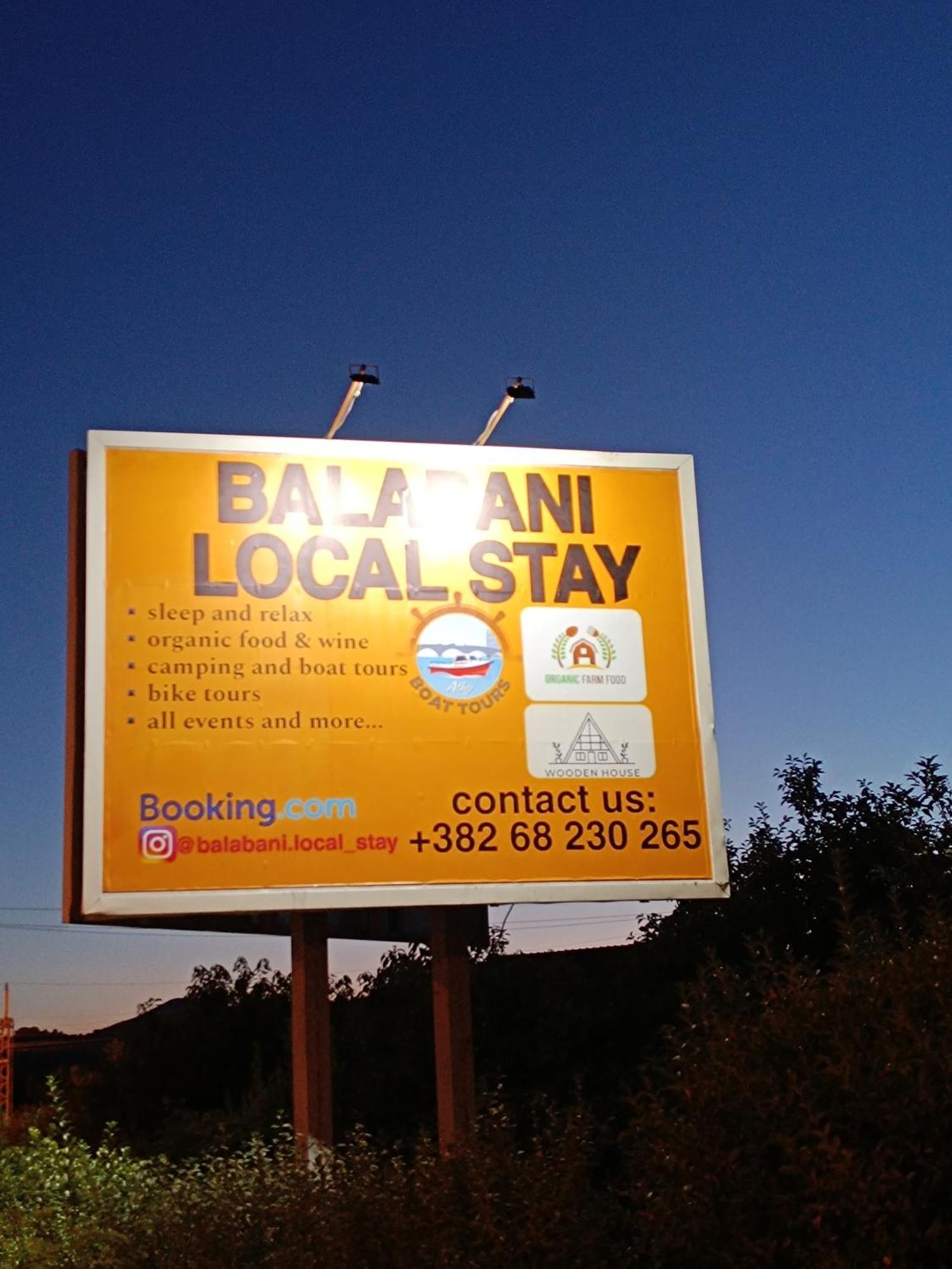 Balabani Local Stay Golubovci Buitenkant foto